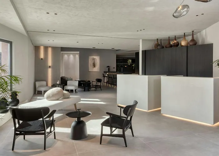 Hôtel pour familles: Domes Novos Santorini, Autograph Collection