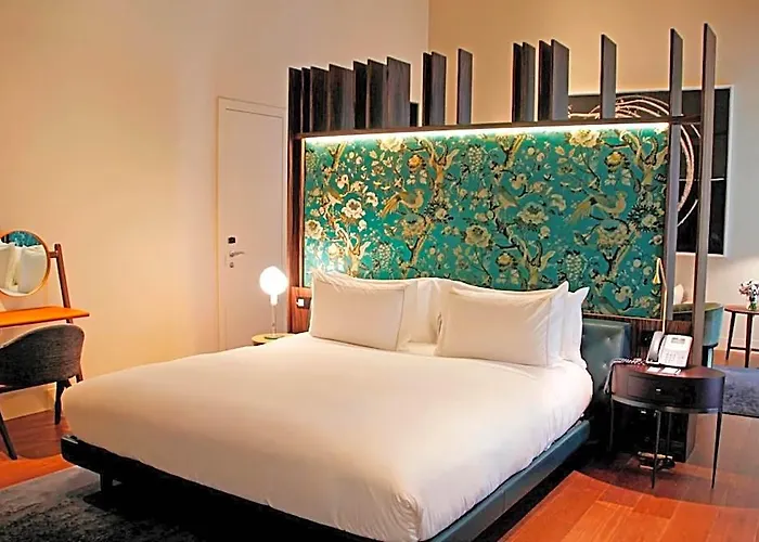 San Antonio Luxury Hotel